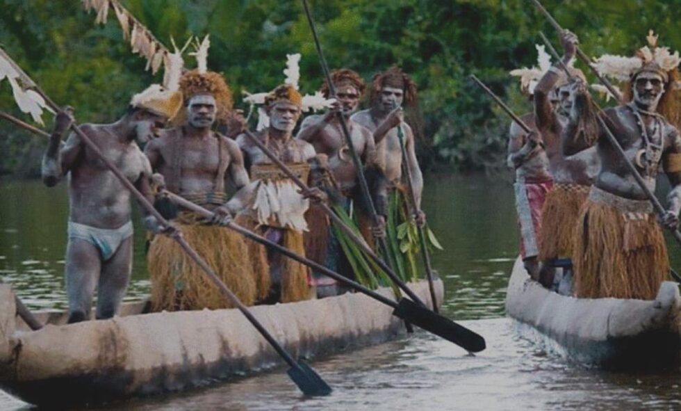 Asmat Tribe Adventure 5 Days - Jefalgi Papua Tours